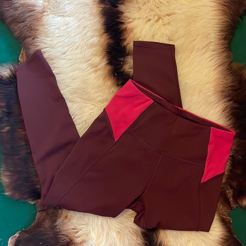 Calia By Carrie Underwood Red & Pink Leggings